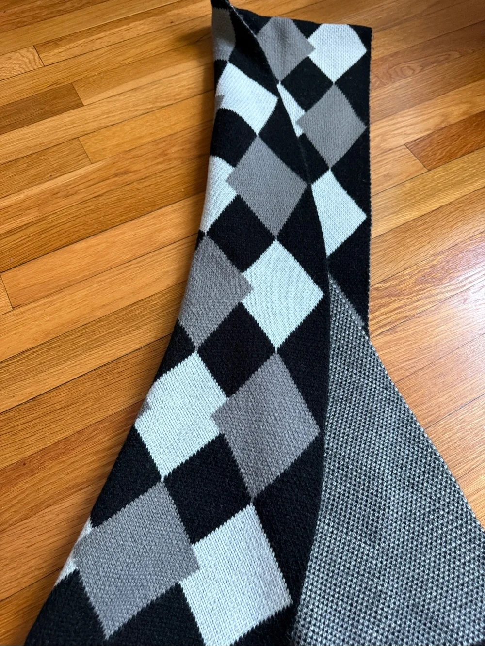 Men’s checkered fall winter scarf